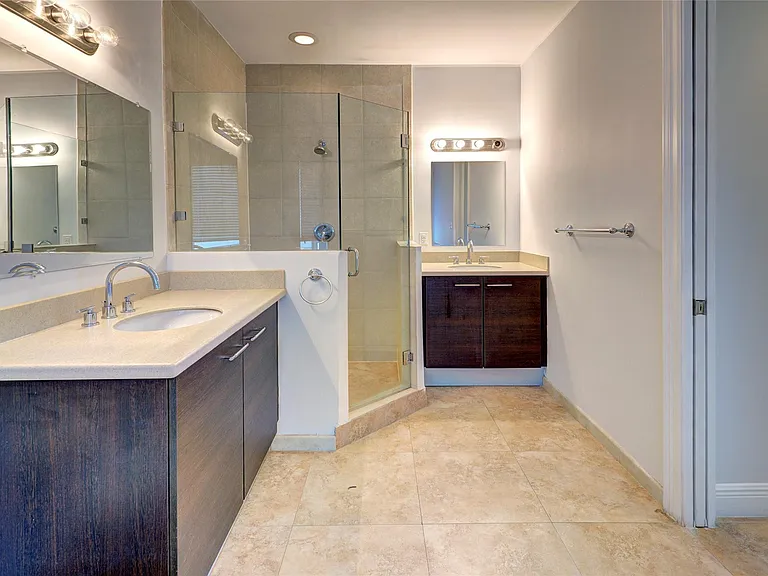 1508 SW 4th Ave — Photo 7