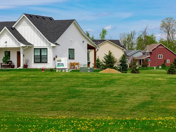 3219 Ramsey St, Faribault, MN 55021