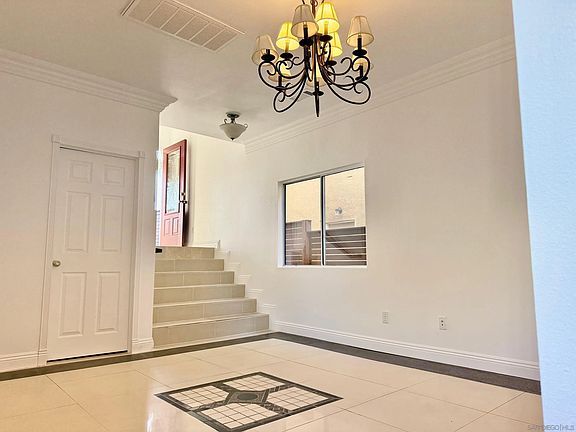 5th image of 3024 46th St