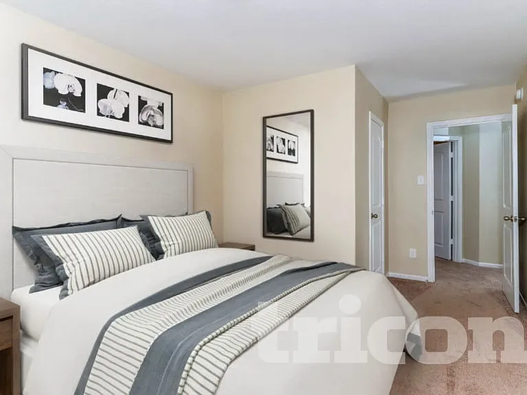 333 Summer Horse Dr — Photo 11