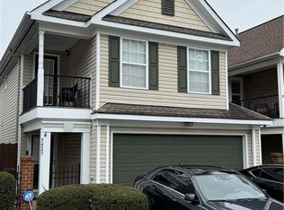 5425 Port Royal Dr, Virginia Beach, VA 23462