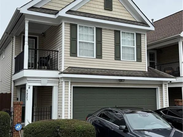 5425 Port Royal Dr, Virginia Beach, VA 23462
