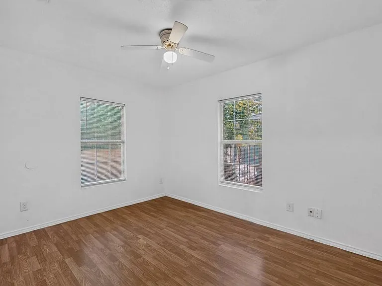 2538 Stovall Dr — Photo 22