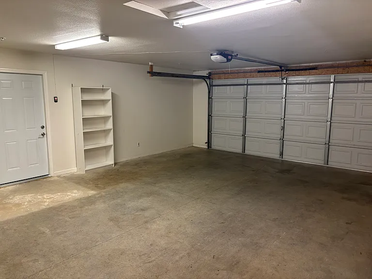 9710 Kent St — Photo 19