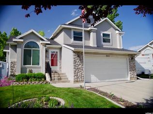 541 E Woodrose Cir, Midvale, UT 84047