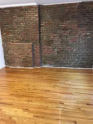 Rented by Picture Realty Inc.