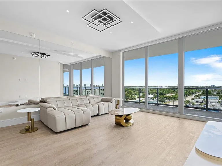 220 Lake Shore Dr #917 — Photo 16