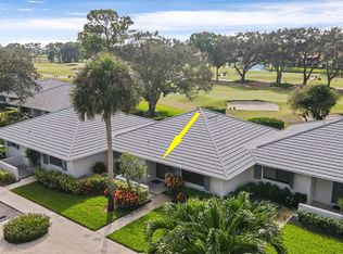 820 Club Dr, Palm Beach Gardens, FL 33418