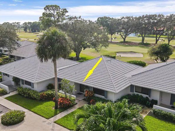 820 Club Dr, Palm Beach Gardens, FL 33418