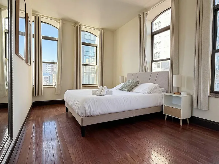 217 N 11th St #501 — Photo 9