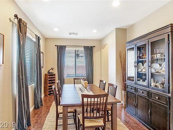 4th image of 6241 Green Heron St