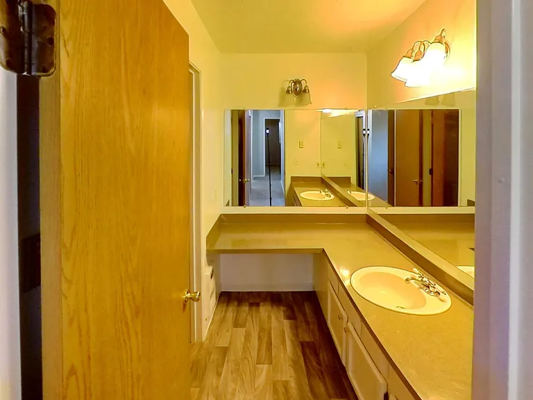 1509 NW Drake St — Photo 2