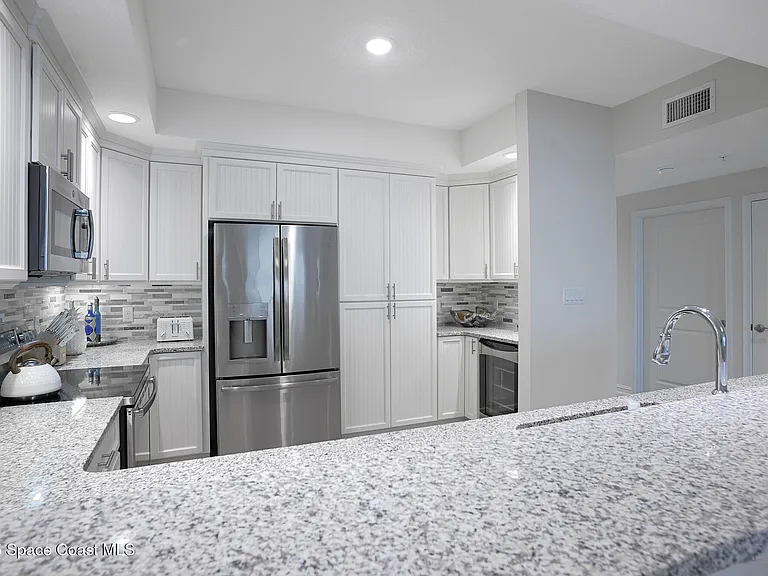 1045 Highway A1A #304 — Photo 14