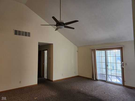 5th image of 4461 Devonshire Ct