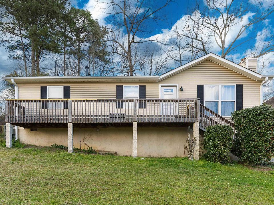 1st image of 213 Ash Cir