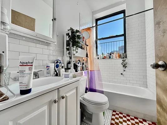 Rented by Corcoran | media 9