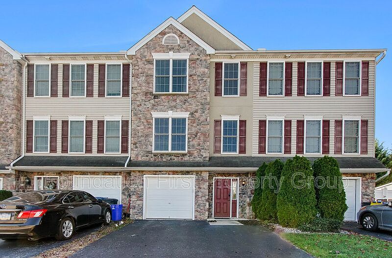 1st image of 36 Taylor Dr