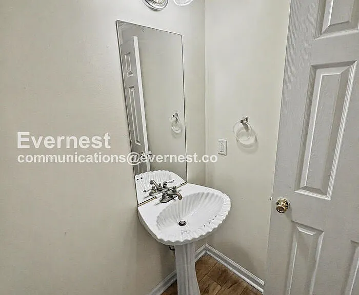 6699 Sunset Hills Blvd — Photo 21