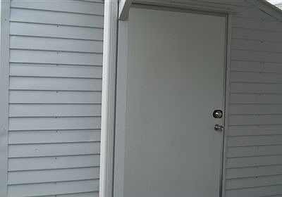 1st image of 447 Sand Cove Dr