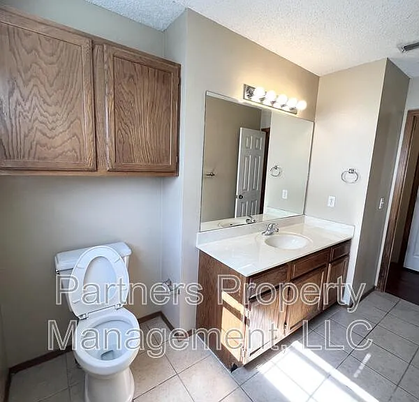3089 W Mica St #2 — Photo 7