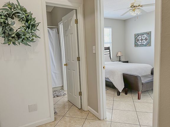 2nd image of 320 Scenic Gulf Dr