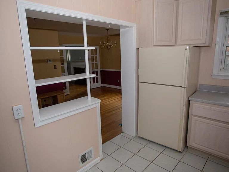 2849 Rogers Dr — Photo 8