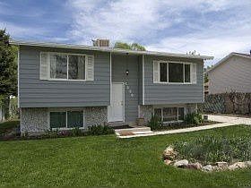 1st image of 4539 S Edgeware Ln