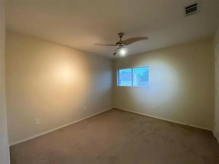 6315 Tara Ln — Photo 25