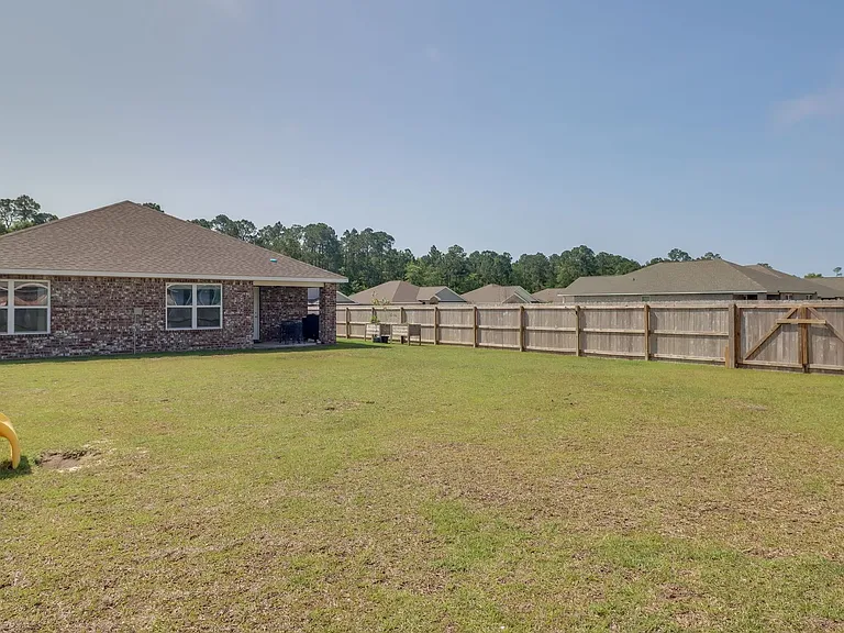 1033 Enclave Cir — Photo 21