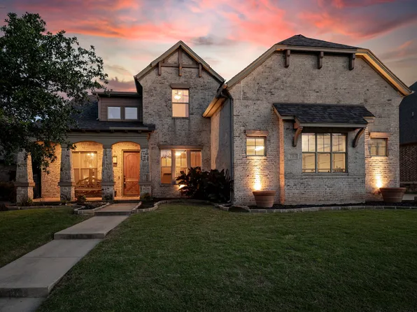 7712 Silverleaf Dr, North Richland Hills, TX 76182