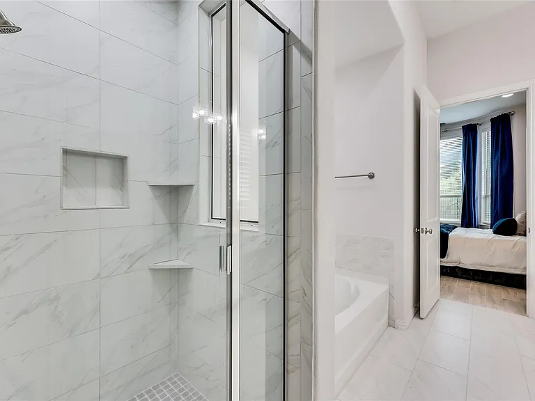 7705 Pace Ravine Dr — Photo 20