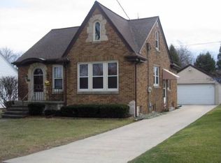 819 Wilson St, Manitowoc, WI 54220