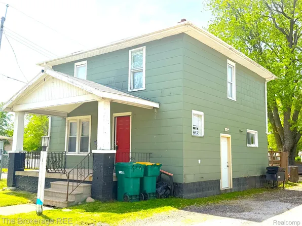 11205 N Saginaw St, Mount Morris, MI 48458