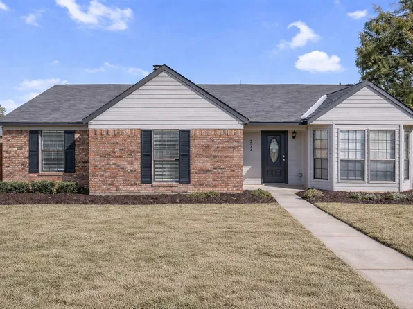 224 Aspenway Dr, Coppell, TX 75019