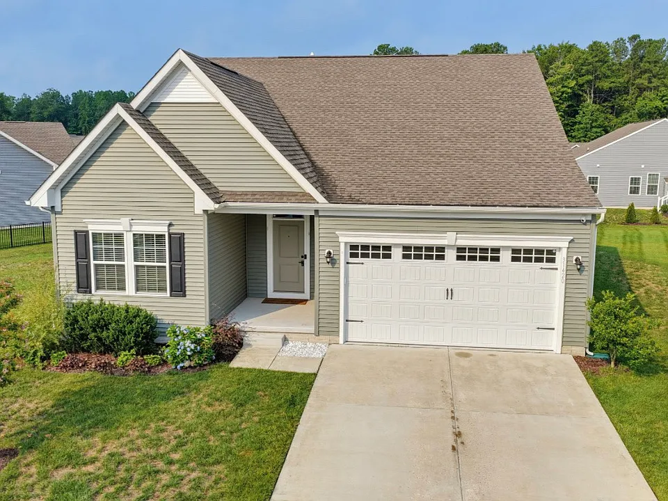 31420 Barefoot Cir
