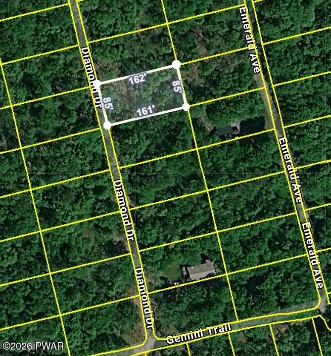 1st image of 28 Diamond Ct