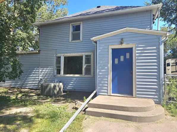 208 E Cedar St, Mansfield, SD 57460
