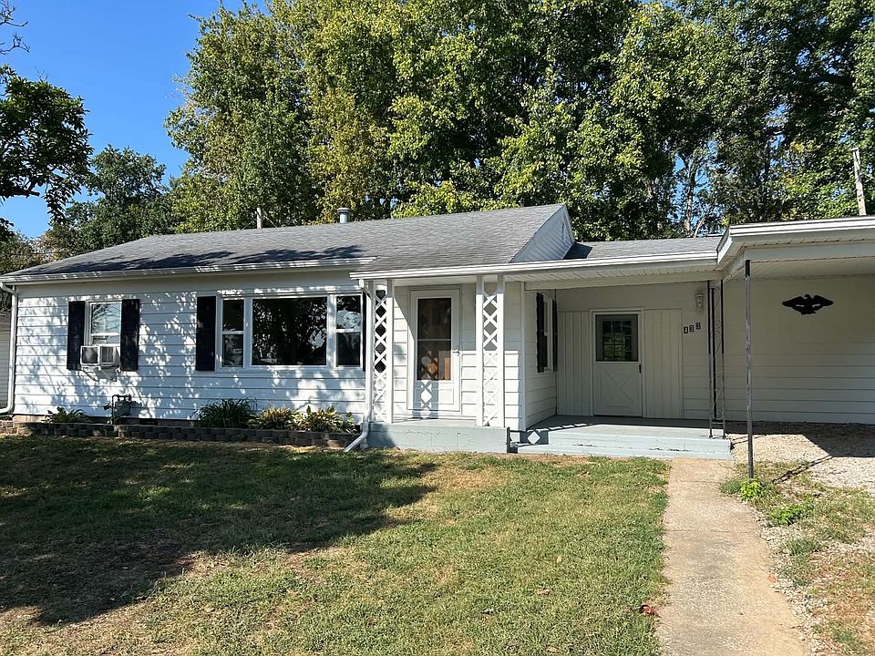 1st image of 433 Marteeny St