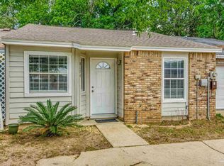 8174 Kause Rd, Pensacola, FL 32506