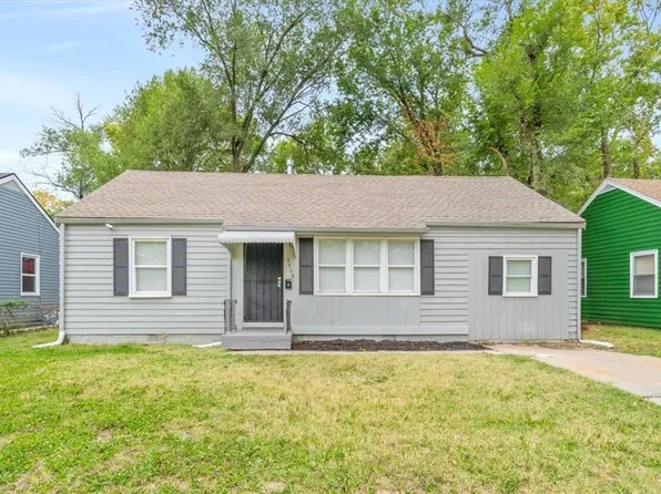 7748 Paseo Blvd, Kansas City, MO 64131