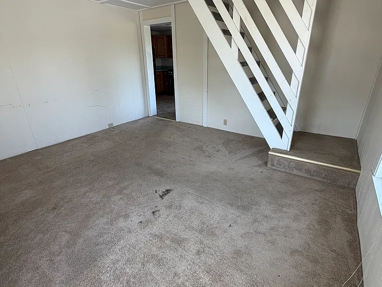 82 N Elm St #2 — Photo 7