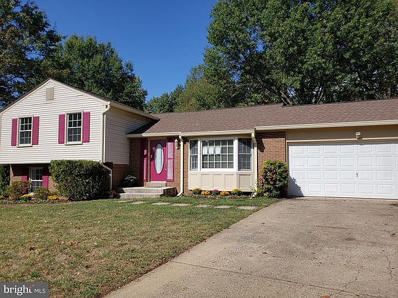 3rd image of 3254 Creek Wood Ct