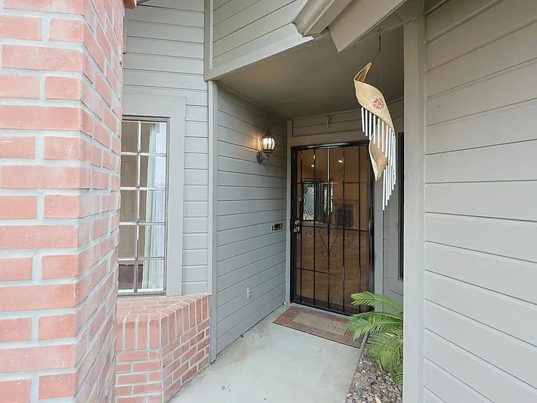 3871 King St — Photo 4