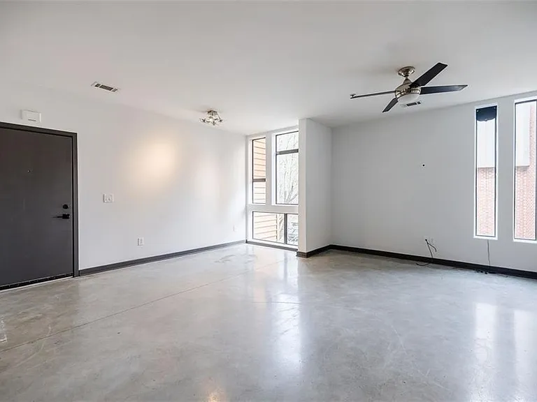 972 Dekalb Ave NE #202 — Photo 4