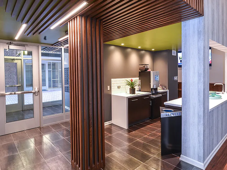 The Penn at Walnut on Highland — Photo 4