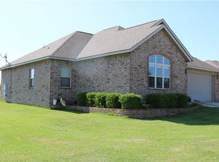 8665 Ruth Ln, Bentonville, AR 72713