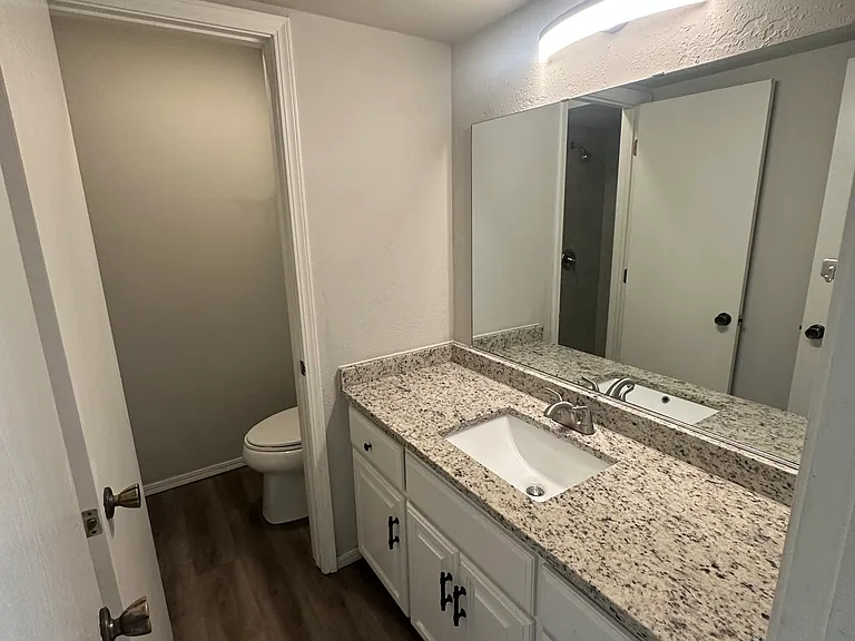 3224 S Ash Ct W — Photo 12