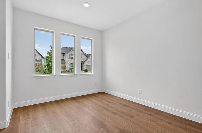 3116 Winecup Rd — Photo 5
