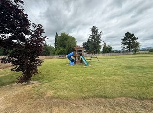 2355 Dairy Loop Rd, Roseburg, OR 97471