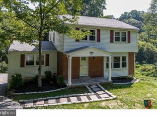 801 Ridley Creek Dr, Media, PA 19063